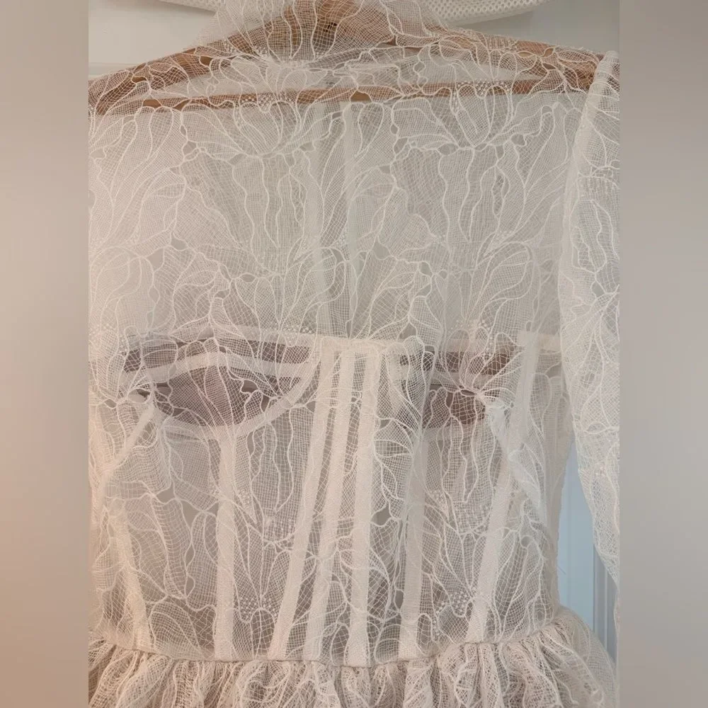 NWOT Maraya Arabella Lace Mini Dress in WhiteBronx and Banco - Picture 11 of 16